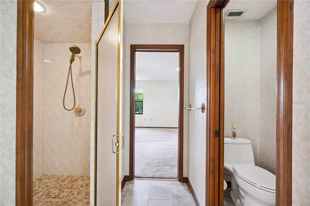 Active With Contract: $489,900 (3 beds, 2 baths, 2489 Square Feet)