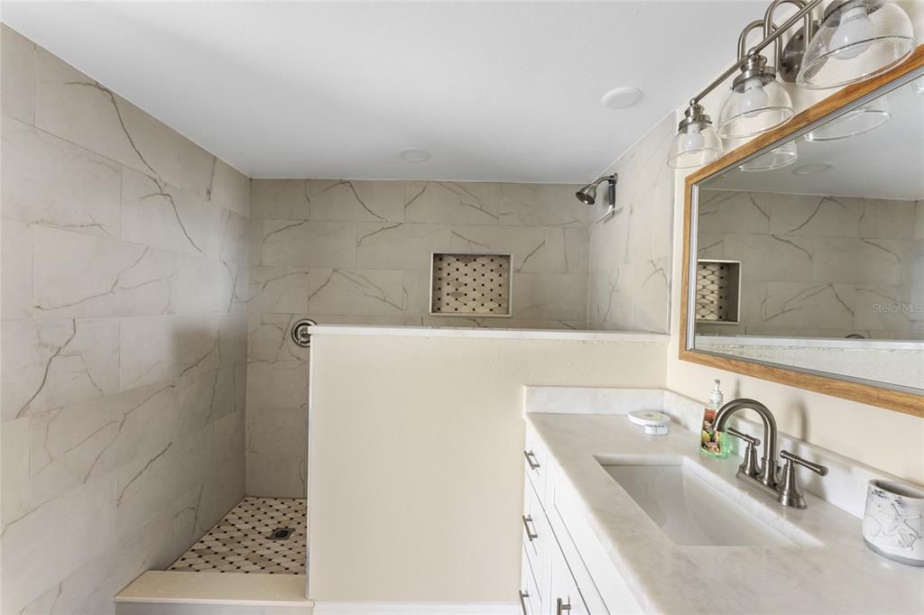 For Sale: $1,450,000 (3 beds, 4 baths, 3400 Square Feet)