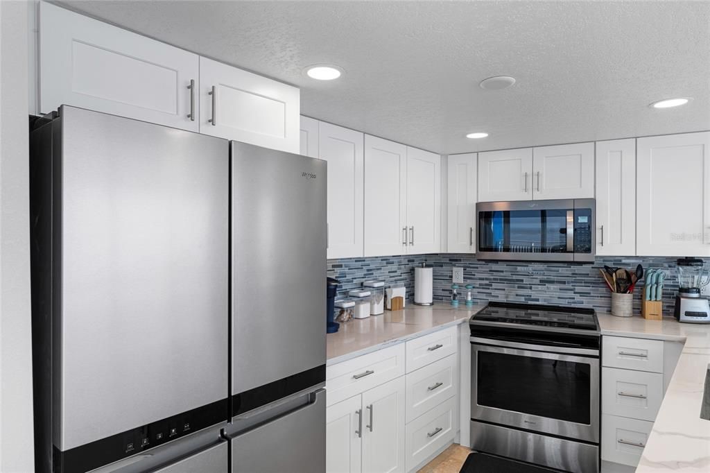 For Sale: $1,450,000 (3 beds, 4 baths, 3400 Square Feet)