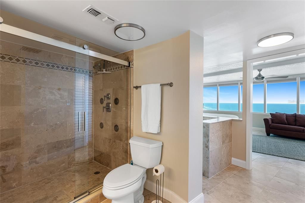 For Sale: $1,450,000 (3 beds, 4 baths, 3400 Square Feet)