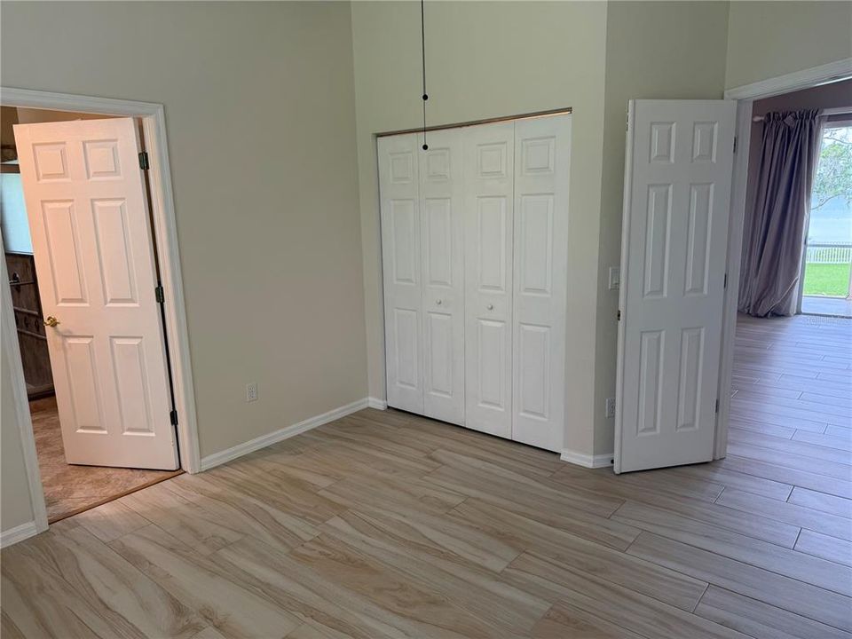 Guest bedroom 2