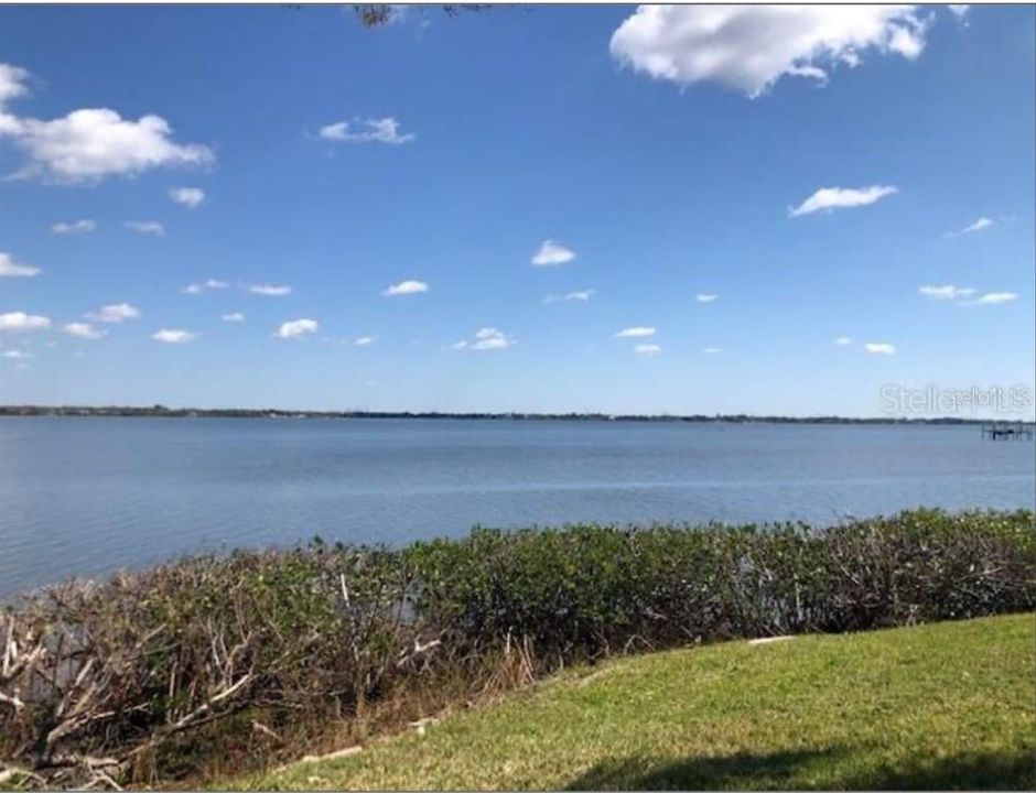 For Rent: $4,800 (4 beds, 2 baths, 2415 Square Feet)