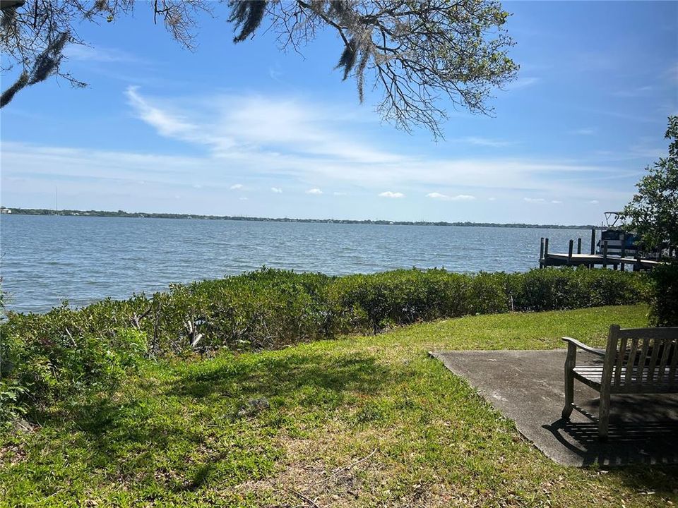 For Rent: $4,800 (4 beds, 2 baths, 2415 Square Feet)