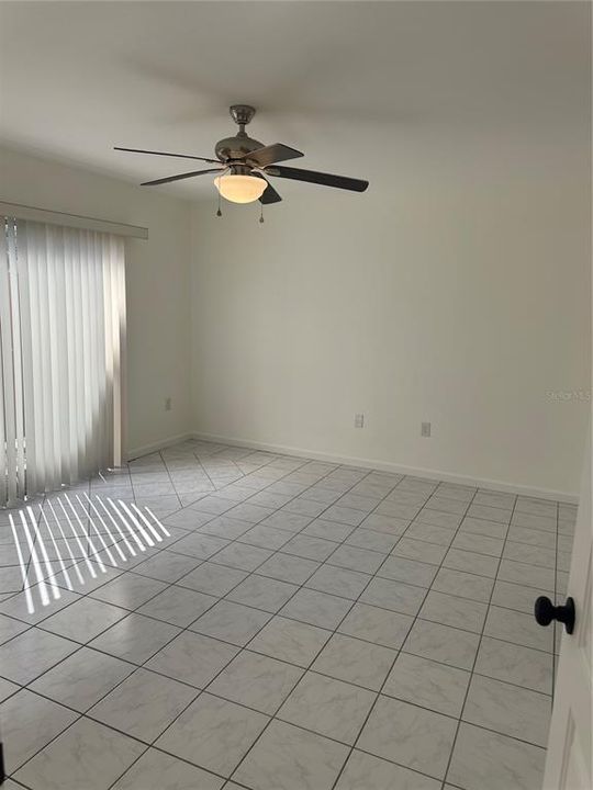 For Rent: $2,500 (3 beds, 2 baths, 1456 Square Feet)