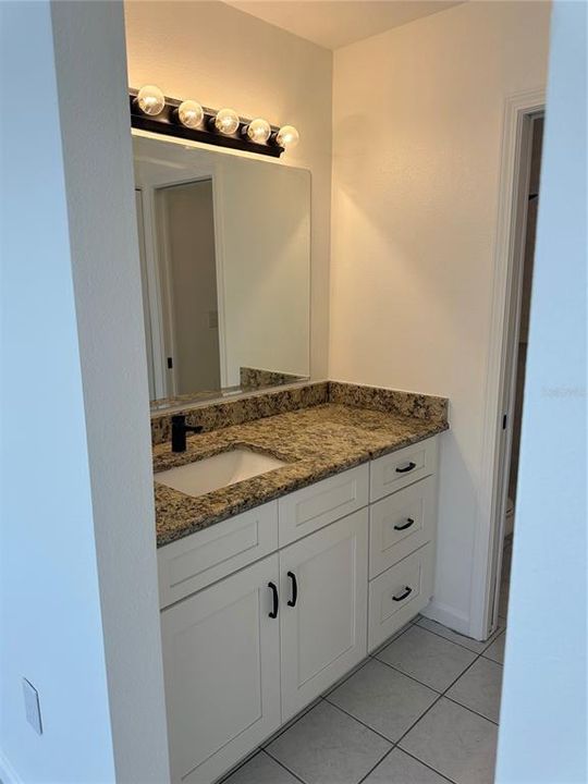 For Rent: $2,500 (3 beds, 2 baths, 1456 Square Feet)