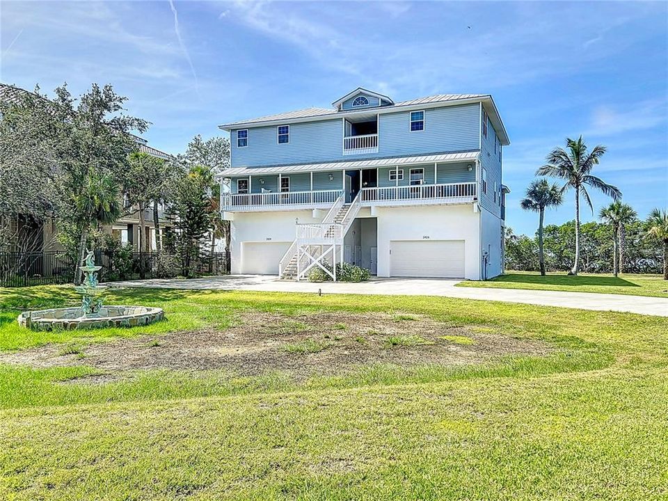 出租: $8,000 (3 贝兹, 2 浴室, 1916 平方英尺)