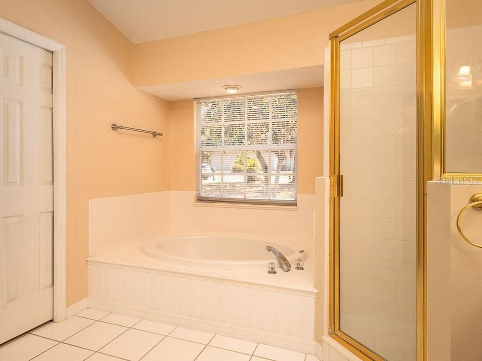 На продажу: $284,000 (3 спален, 2 ванн, 1689 Квадратных фут)