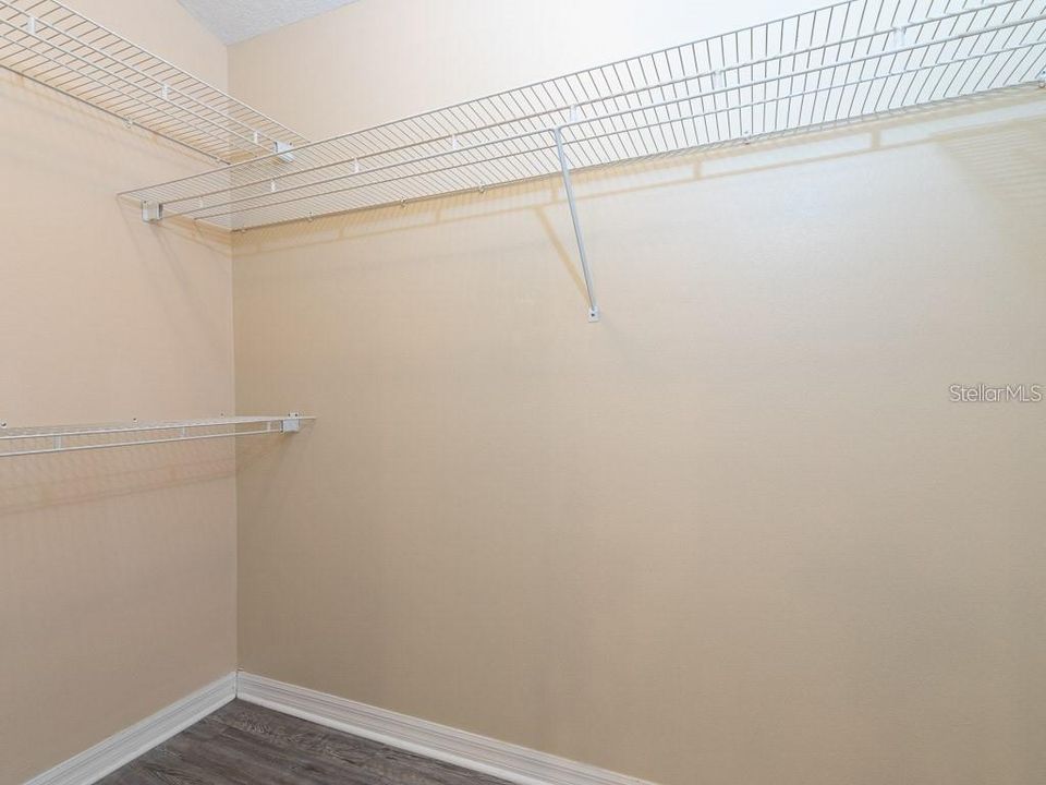 На продажу: $284,000 (3 спален, 2 ванн, 1689 Квадратных фут)