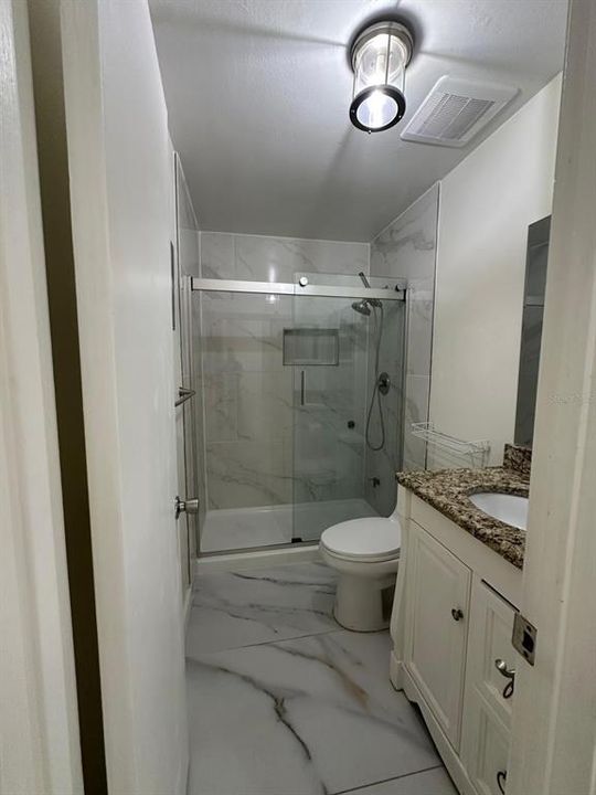 На продажу: $289,000 (3 спален, 2 ванн, 1050 Квадратных фут)