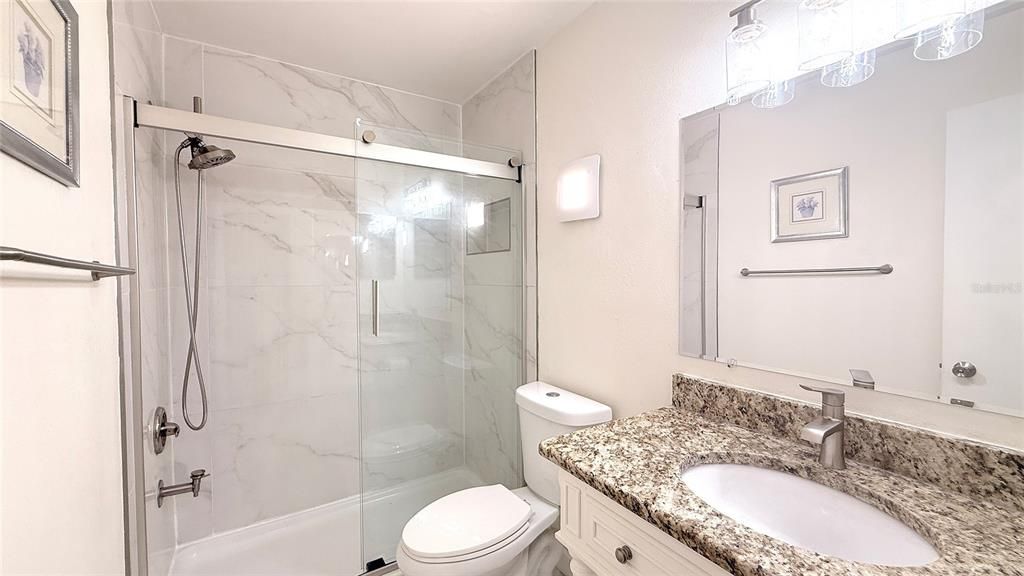 На продажу: $289,000 (3 спален, 2 ванн, 1050 Квадратных фут)