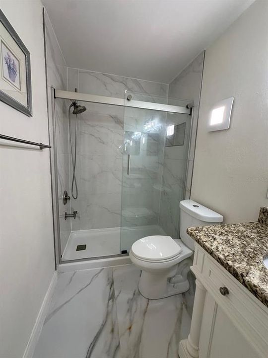 На продажу: $289,000 (3 спален, 2 ванн, 1050 Квадратных фут)