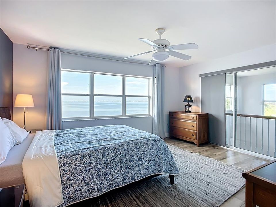 出租: $9,000 (3 贝兹, 2 浴室, 1916 平方英尺)