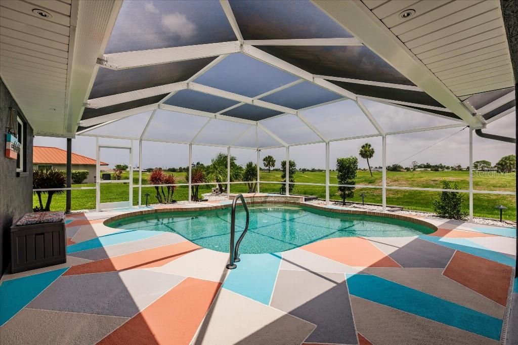 En Venta: $650,000 (3 camas, 2 baños, 2030 Pies cuadrados)