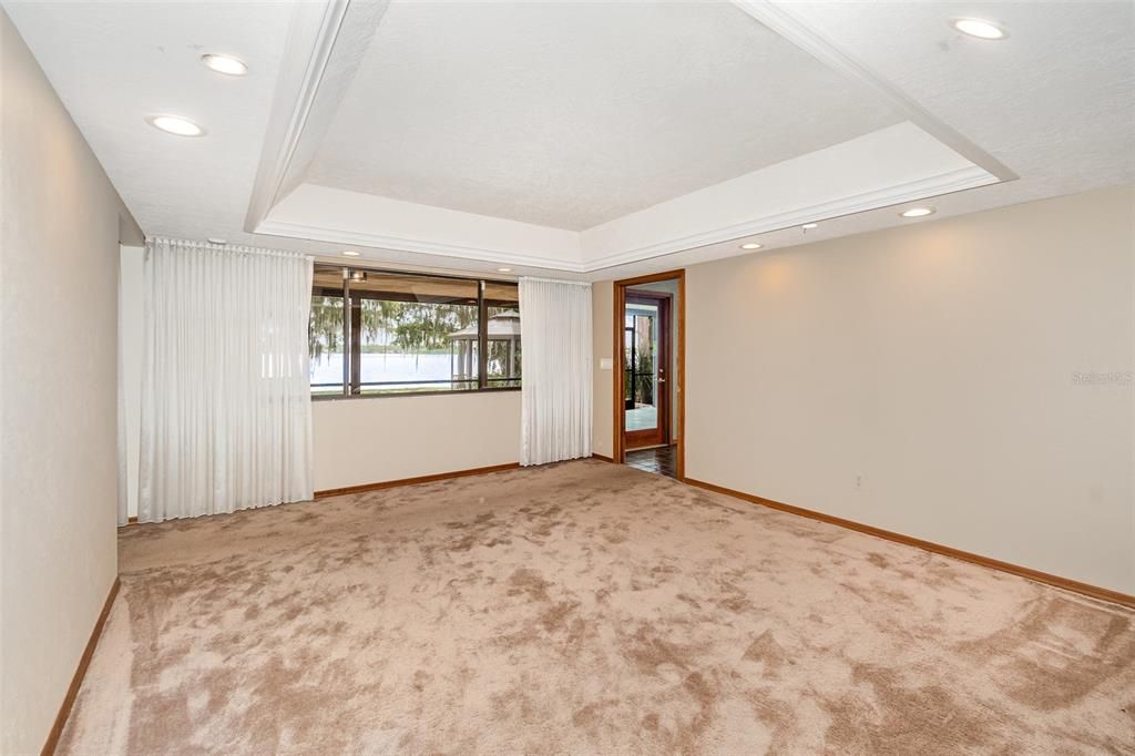 For Rent: $8,990 (4 beds, 3 baths, 4188 Square Feet)