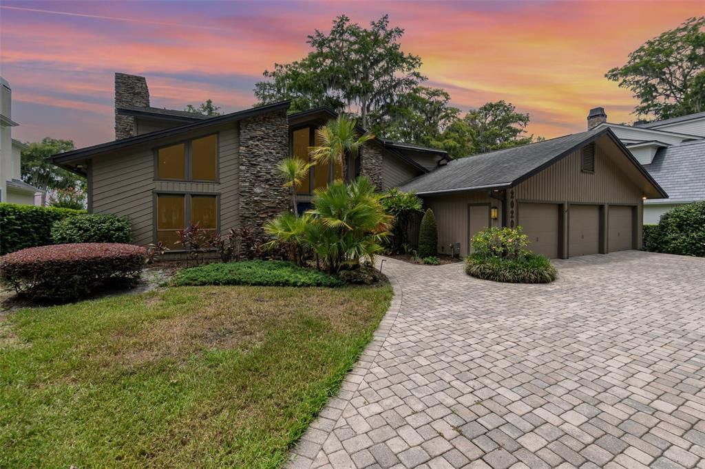 For Rent: $8,990 (4 beds, 3 baths, 4188 Square Feet)