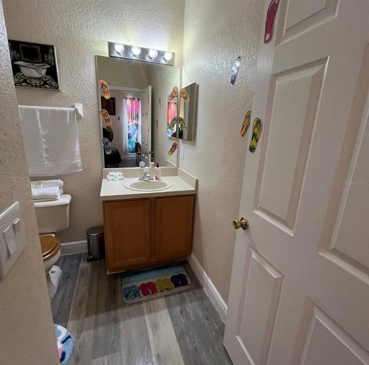 For Sale: $335,000 (4 beds, 3 baths, 1856 Square Feet)
