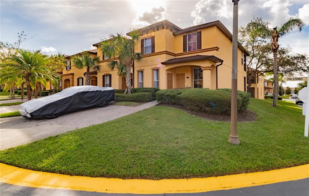 For Sale: $335,000 (4 beds, 3 baths, 1856 Square Feet)