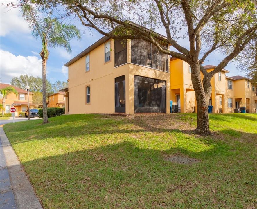 For Sale: $335,000 (4 beds, 3 baths, 1856 Square Feet)