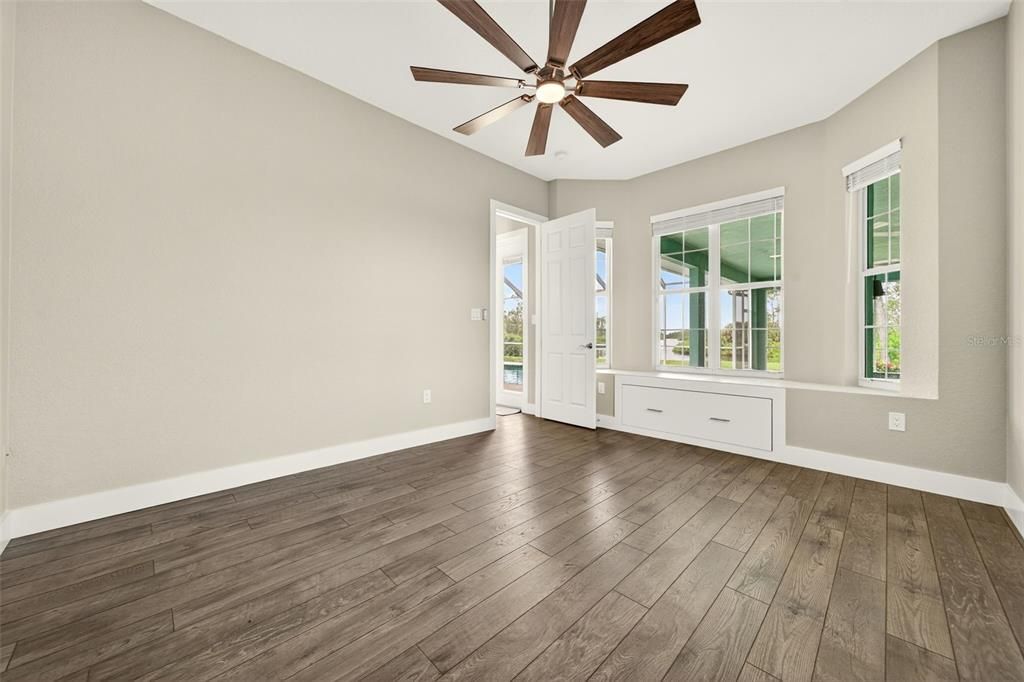 For Sale: $1,450,000 (7 beds, 5 baths, 4617 Square Feet)