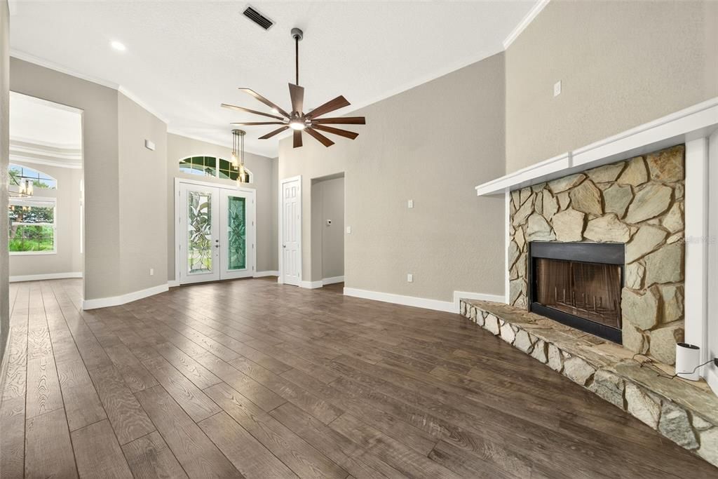 For Sale: $1,450,000 (7 beds, 5 baths, 4617 Square Feet)