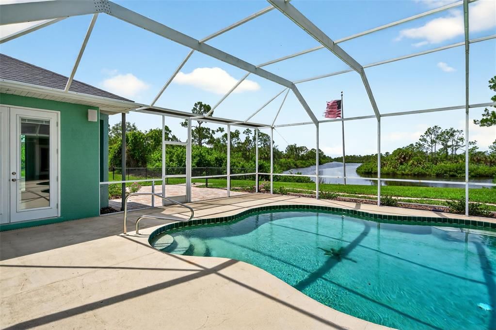 For Sale: $1,450,000 (7 beds, 5 baths, 4617 Square Feet)