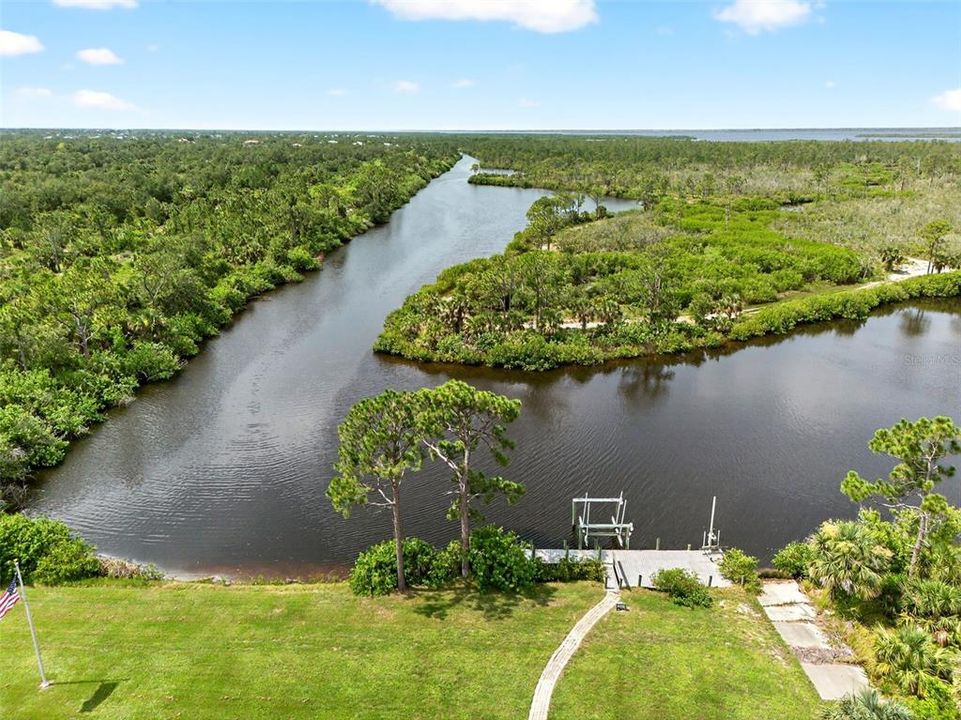 For Sale: $1,450,000 (7 beds, 5 baths, 4617 Square Feet)