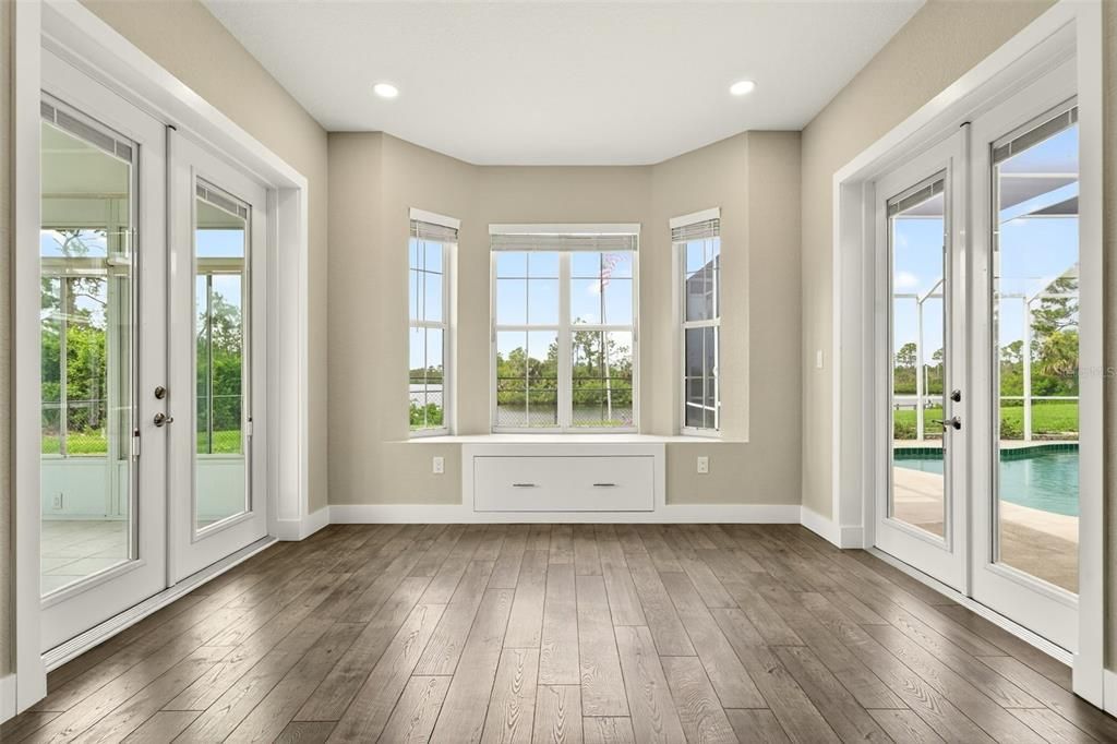 For Sale: $1,450,000 (7 beds, 5 baths, 4617 Square Feet)