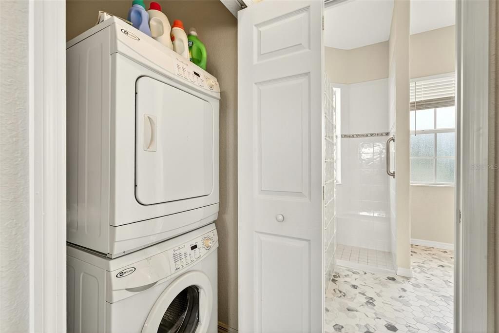 For Sale: $1,450,000 (7 beds, 5 baths, 4617 Square Feet)