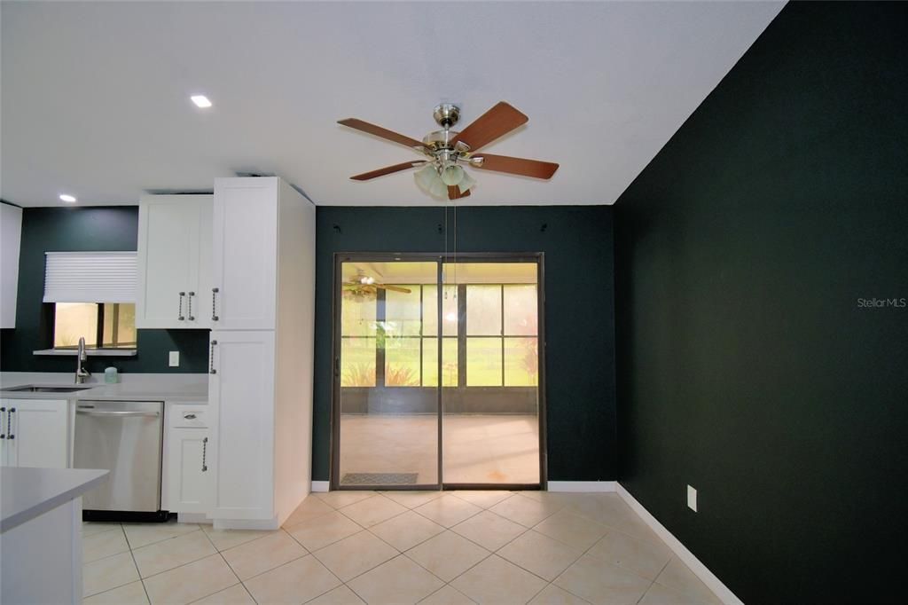 На продажу: $265,001 (3 спален, 2 ванн, 1068 Квадратных фут)