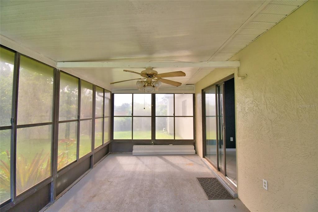 На продажу: $265,001 (3 спален, 2 ванн, 1068 Квадратных фут)