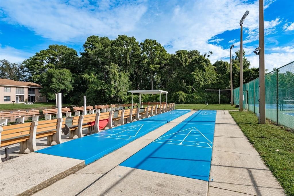 Active With Contract: $120,000 (2 beds, 1 baths, 835 Square Feet)