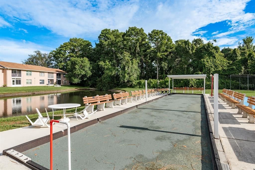 Active With Contract: $120,000 (2 beds, 1 baths, 835 Square Feet)