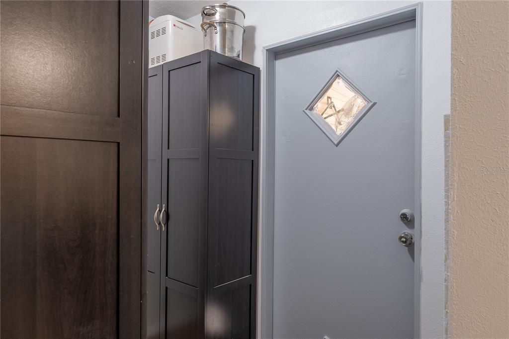 Active With Contract: $415,000 (2 beds, 2 baths, 1002 Square Feet)