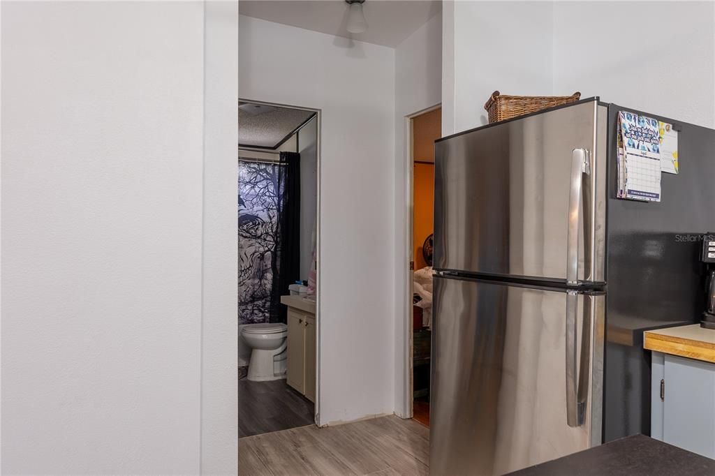 Active With Contract: $415,000 (2 beds, 2 baths, 1002 Square Feet)