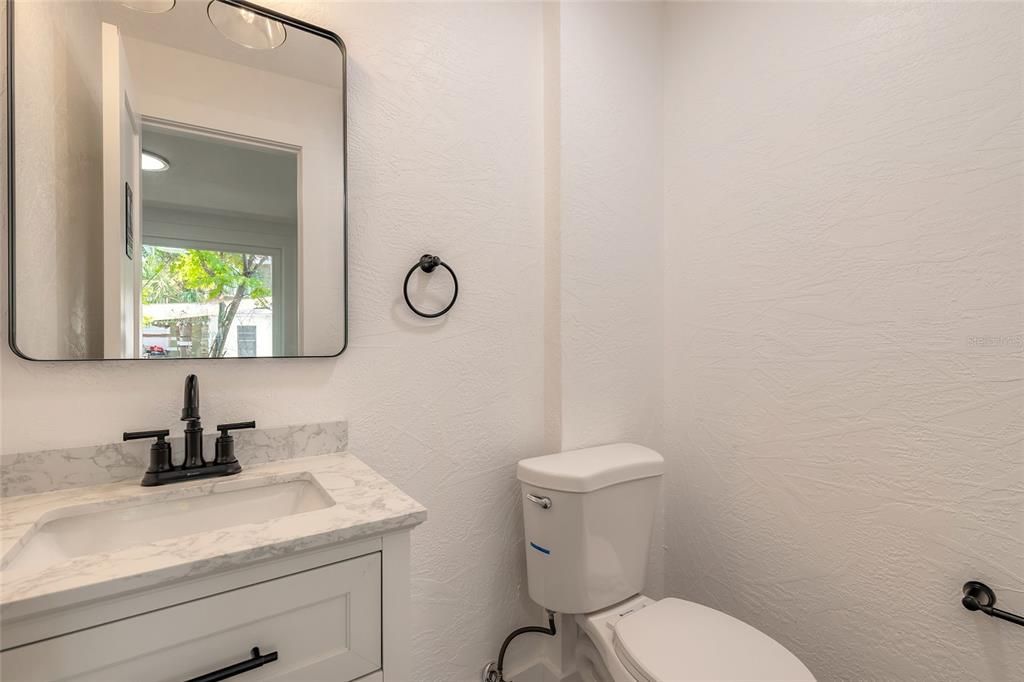 На продажу: $499,000 (0 спален, 0 ванн, 1320 Квадратных фут)