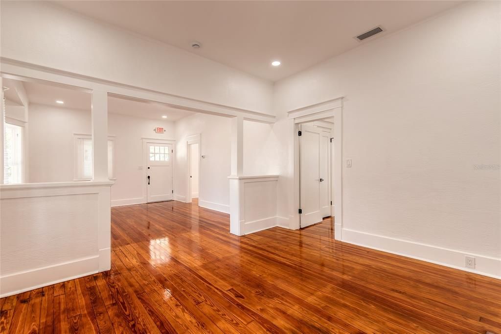 На продажу: $499,000 (0 спален, 0 ванн, 1320 Квадратных фут)