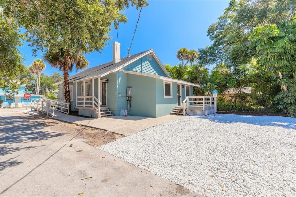 На продажу: $499,000 (0 спален, 0 ванн, 1320 Квадратных фут)