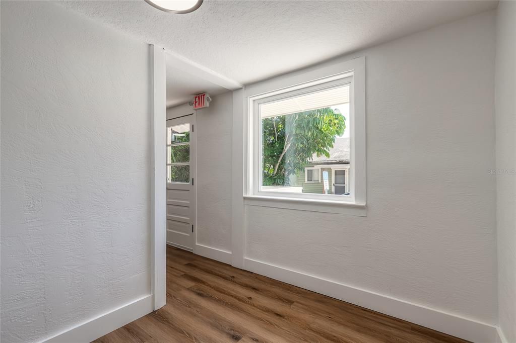 На продажу: $499,000 (0 спален, 0 ванн, 1320 Квадратных фут)