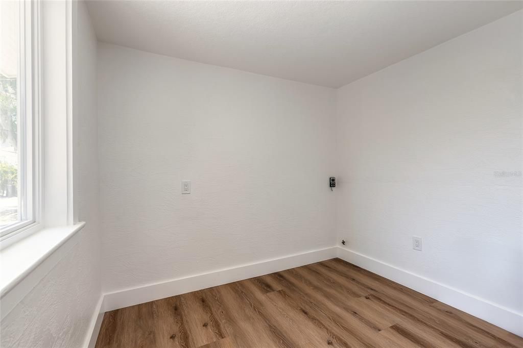 На продажу: $499,000 (0 спален, 0 ванн, 1320 Квадратных фут)