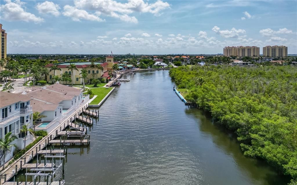 На продажу: $1,225,000 (3 спален, 3 ванн, 2222 Квадратных фут)