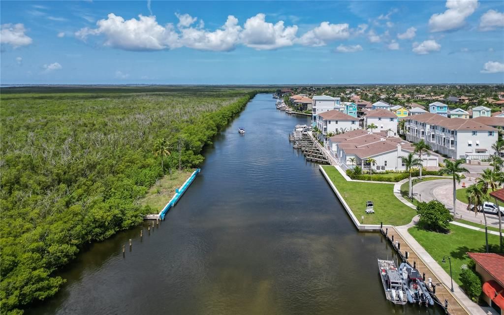 На продажу: $1,225,000 (3 спален, 3 ванн, 2222 Квадратных фут)