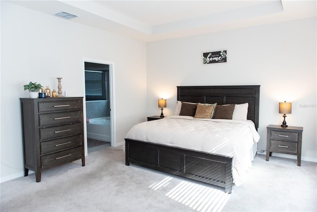 For Rent: $4,500 (4 beds, 3 baths, 2787 Square Feet)