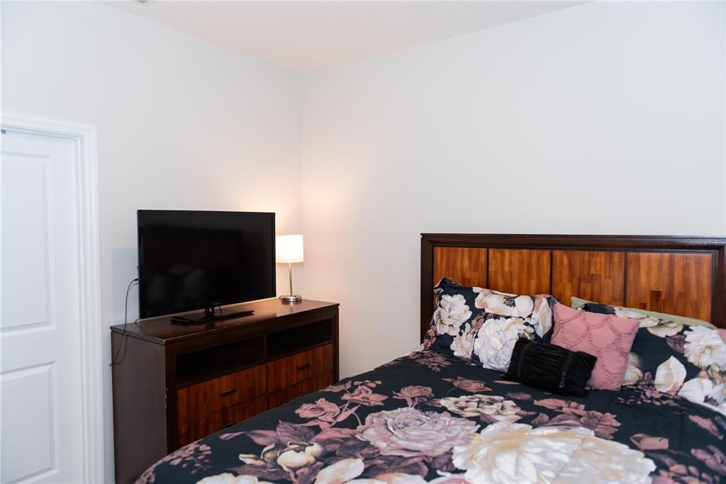 For Rent: $4,500 (4 beds, 3 baths, 2787 Square Feet)