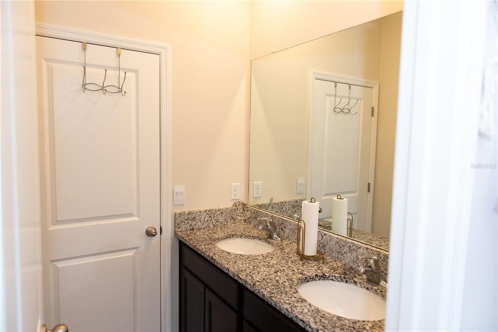 For Rent: $4,500 (4 beds, 3 baths, 2787 Square Feet)
