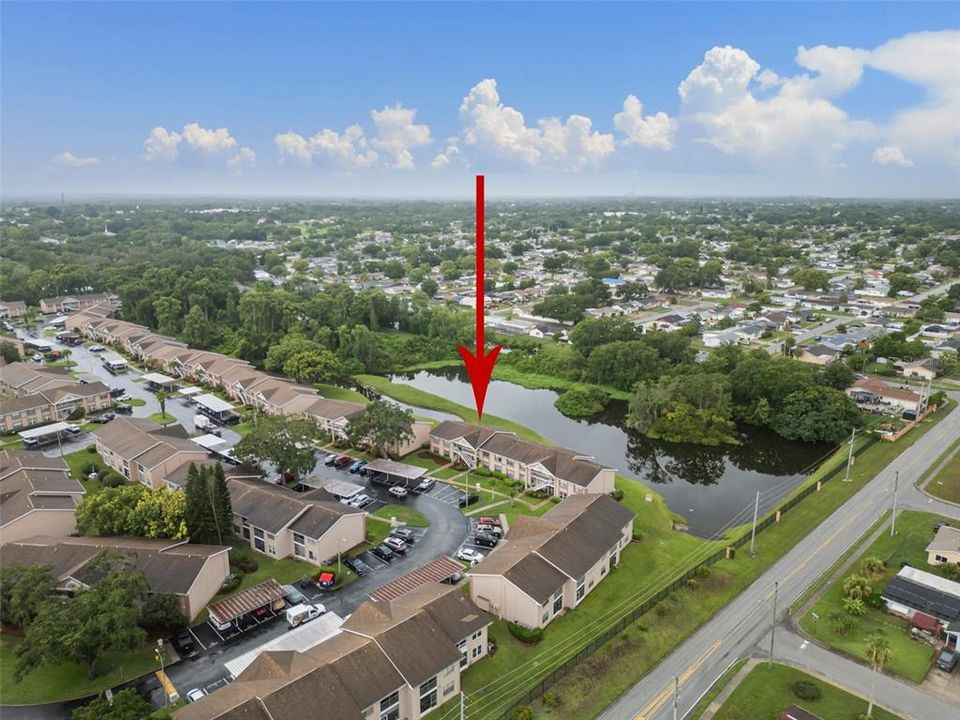 Под контрактом: $134,999 (2 спален, 1 ванн, 835 Квадратных фут)