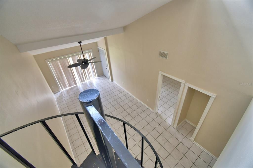 For Sale: $144,900 (2 beds, 2 baths, 1252 Square Feet)