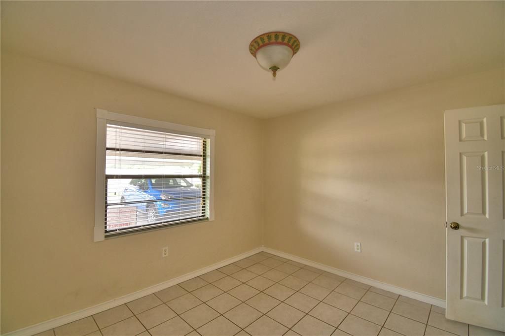 For Sale: $144,900 (2 beds, 2 baths, 1252 Square Feet)