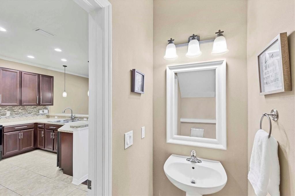 For Sale: $269,900 (3 beds, 2 baths, 1700 Square Feet)