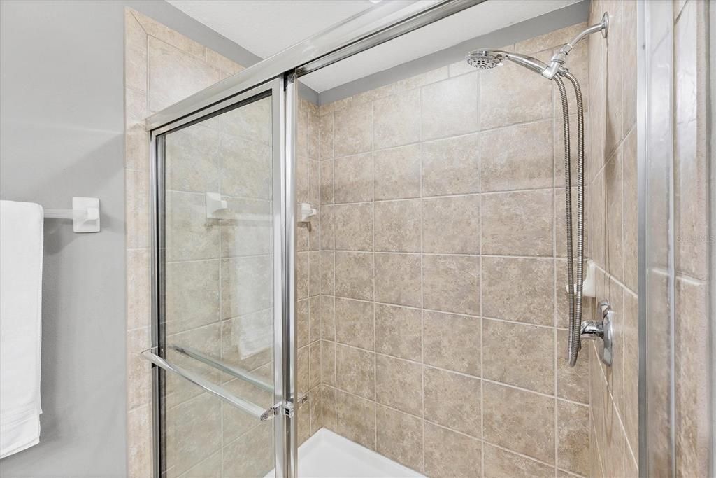 For Sale: $269,900 (3 beds, 2 baths, 1700 Square Feet)
