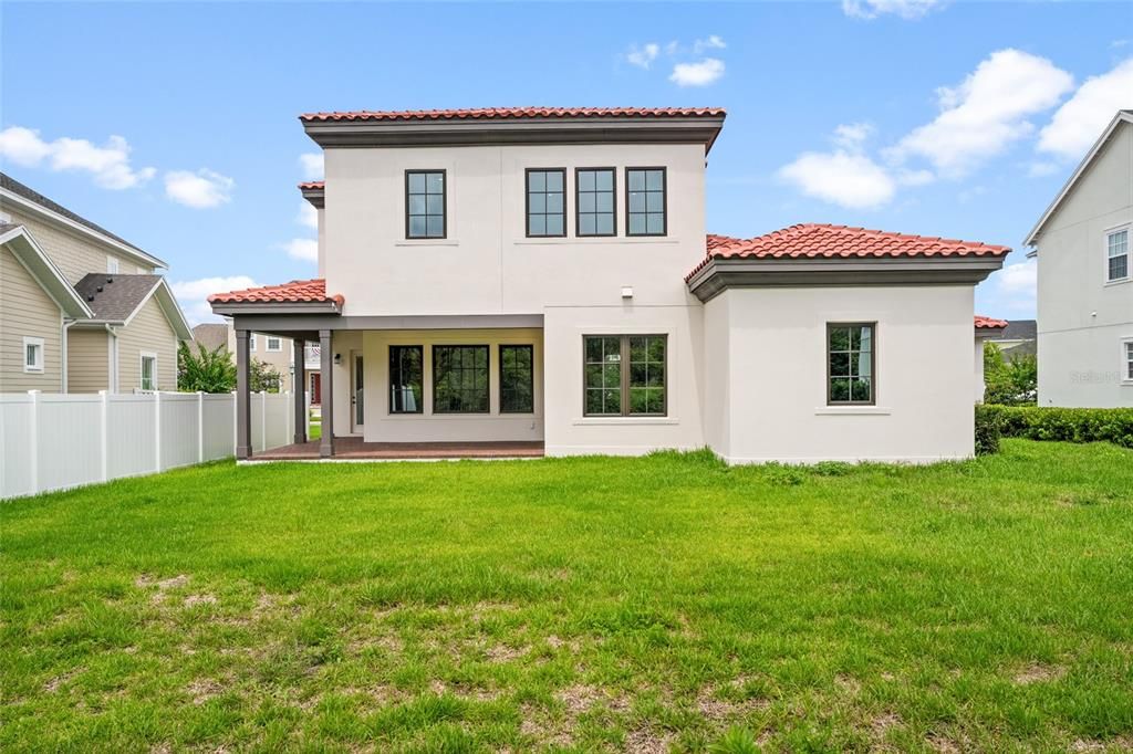 For Sale: $1,365,000 (4 beds, 3 baths, 2828 Square Feet)